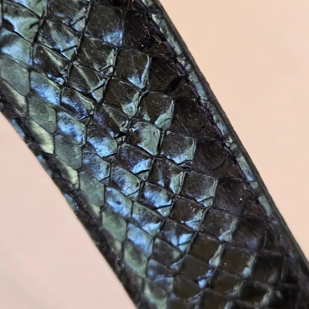 Arrivanto Genuine Snakeskin Belt M Navy Blue Gold Sculptural Buckle Vintage 31